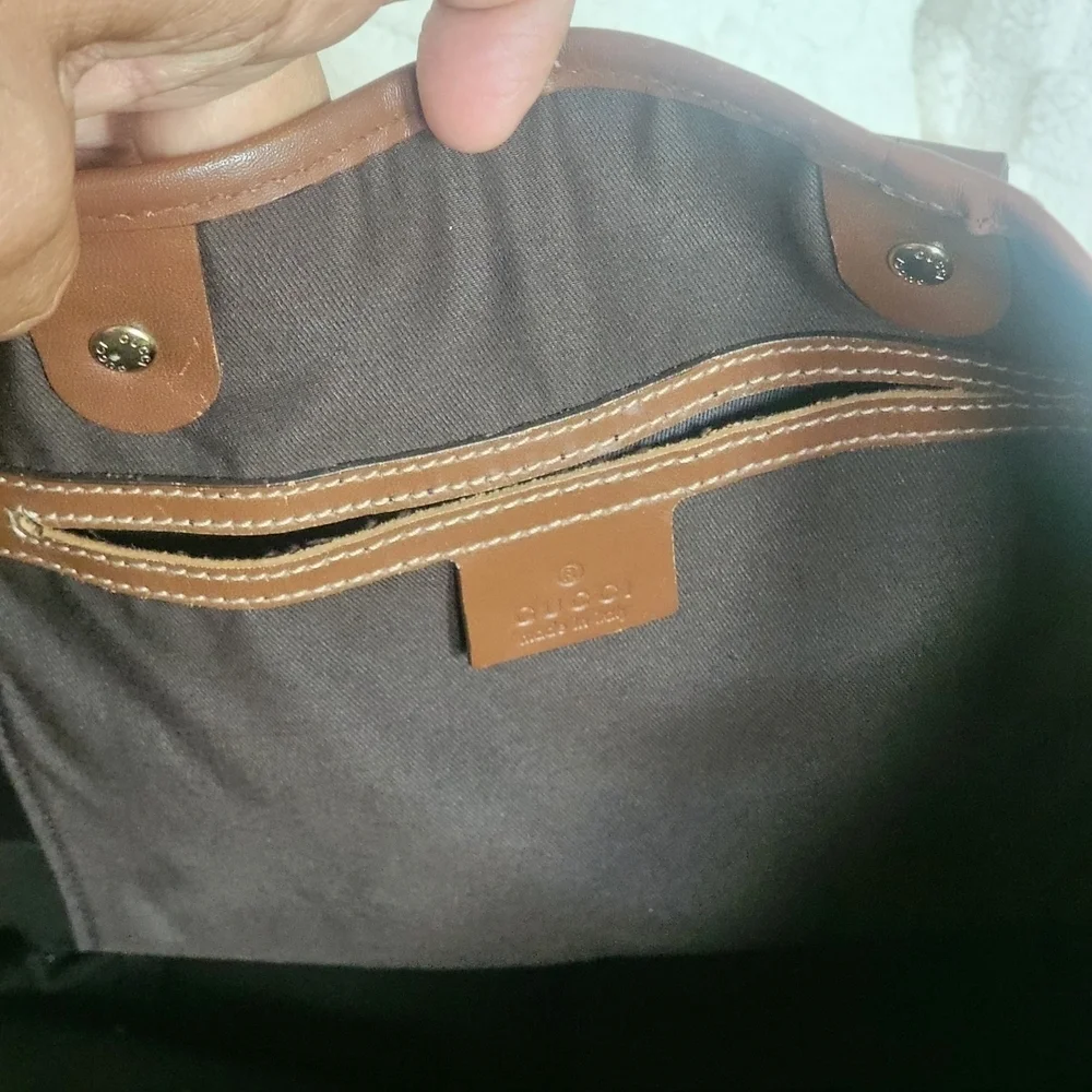 GUCCI GG Supreme Tote Bag PVC Leather .. Authentic